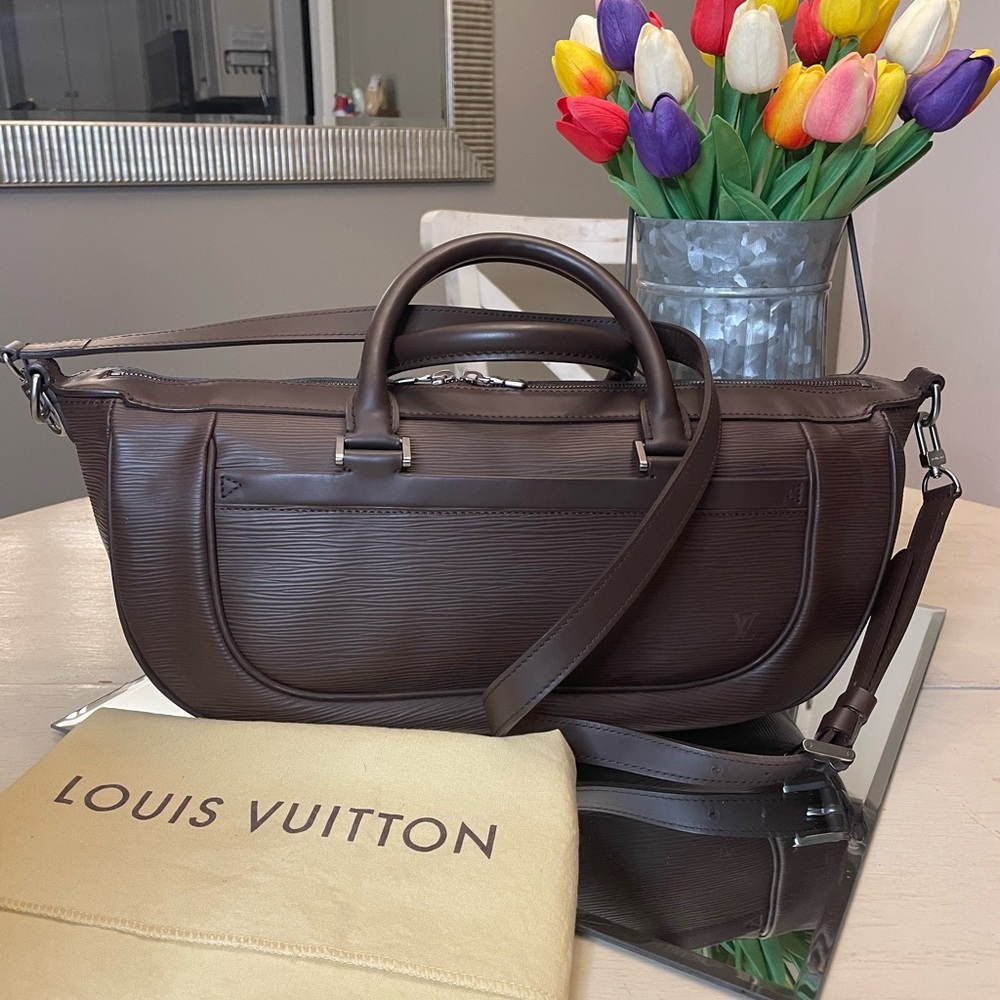 Like New: Louis Vuitton Moka Brown EPI leather Dhanura with dustbag